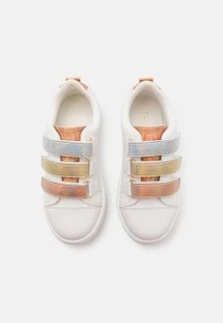 Friboo Sneakers Laag - White -Friboo 2da0caeb507d4414b4523dc4659b9a0f