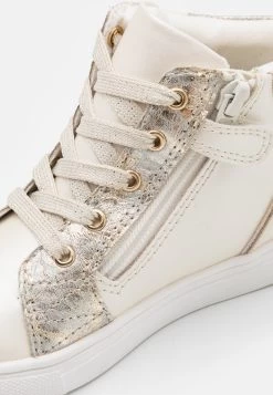 Friboo Sneakers Hoog - Off-White 11 Friboo Sneakers Hoog - Off-White -Friboo b4e3b45fd8a046d1b003188110fb3106