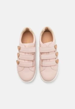 Friboo Sneakers Laag - Light Pink 9 Friboo Sneakers Laag - Light Pink -Friboo c7c34496ca0f4fc8a35eeb990676daca